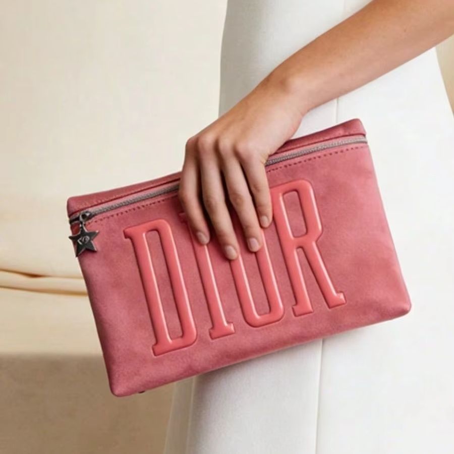 Bolsa de Maquillaje Dior Rosa  - Luxury Beach Bags Ysl reseña y precio
