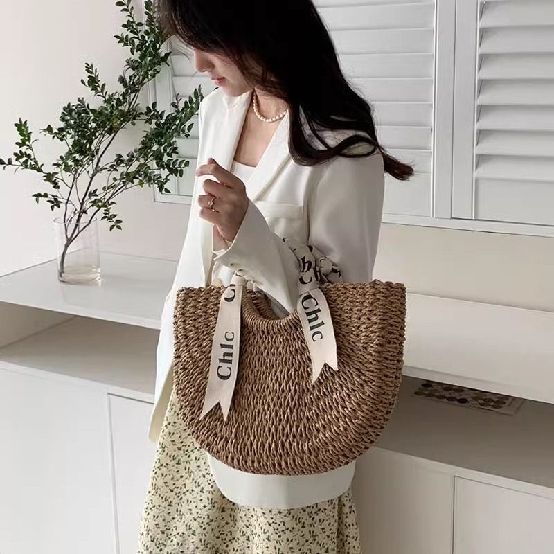 Bolso Tote Semicircular de Paj - Luxury Beach Bags Ysl reseña y precio