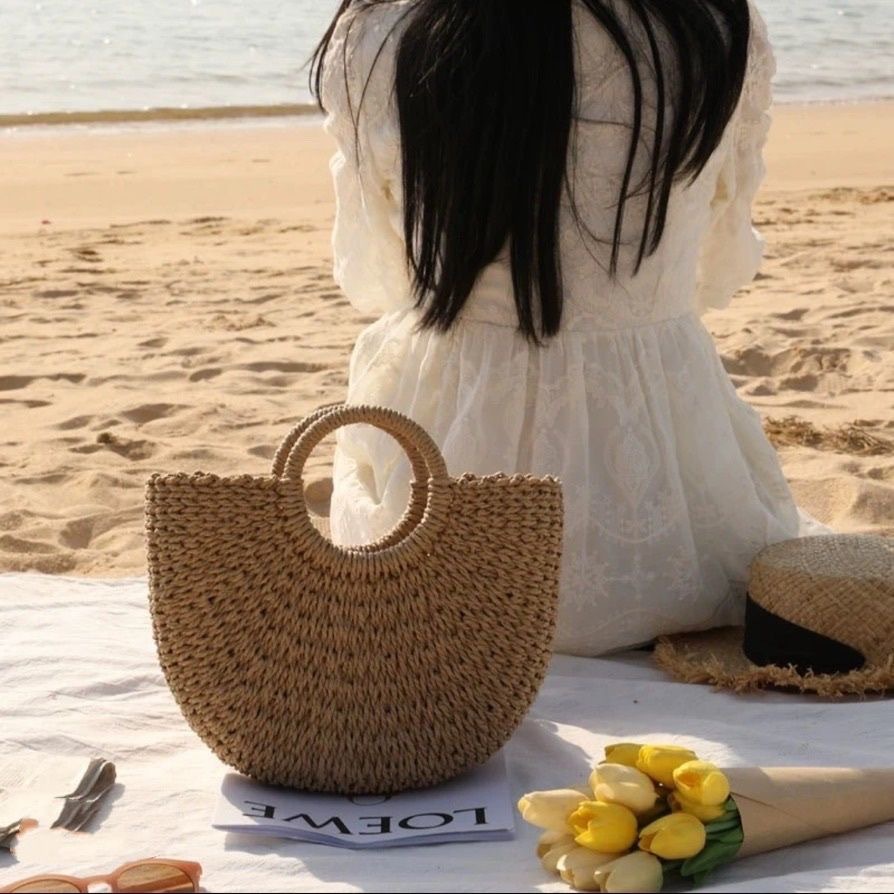 Bolso Tote Semicircular de Paj - Luxury Beach Bags Ysl reseña y precio