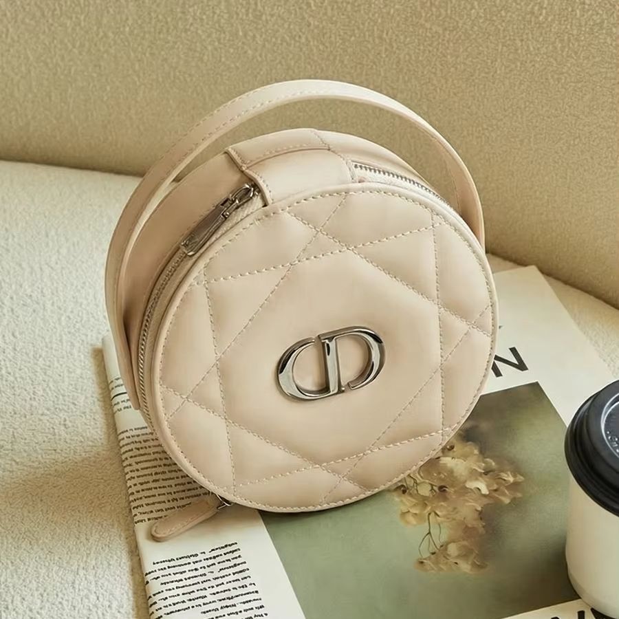 Bolso de lujo Christian Dior,  - Luxury Beach Bags Ysl reseña y precio